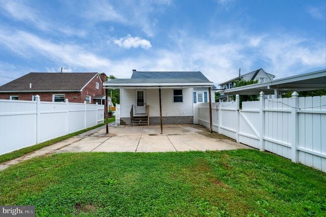 3822 RAYMOND ST, Reading, PA 19605