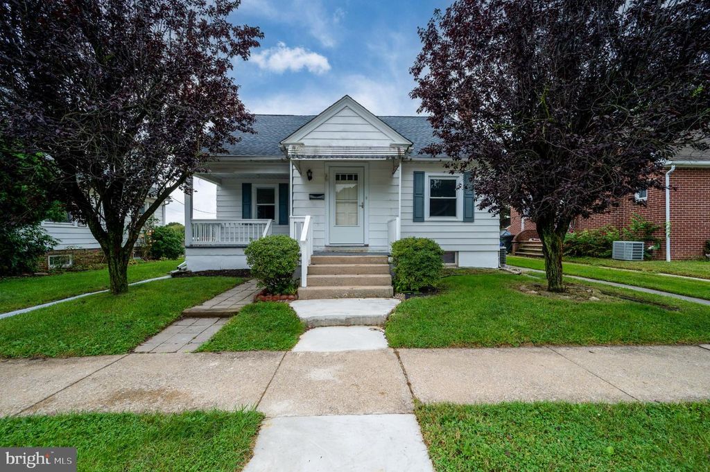 3822 RAYMOND ST, Reading, PA 19605