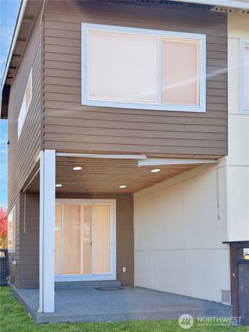 9849 6th Place SE, Seattle, WA 98106