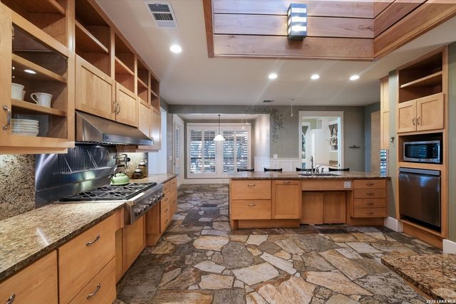 31651 Rustling Ridge, Bulverde, TX 78163