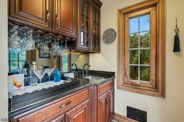 4 Trevino Ct 4, Florham Park Boro, NJ 07932