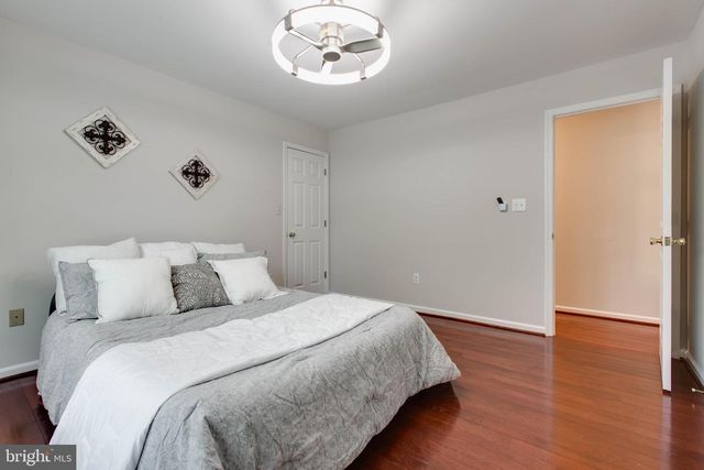 2874 THORNBROOK RD, Ellicott City, MD 21042
