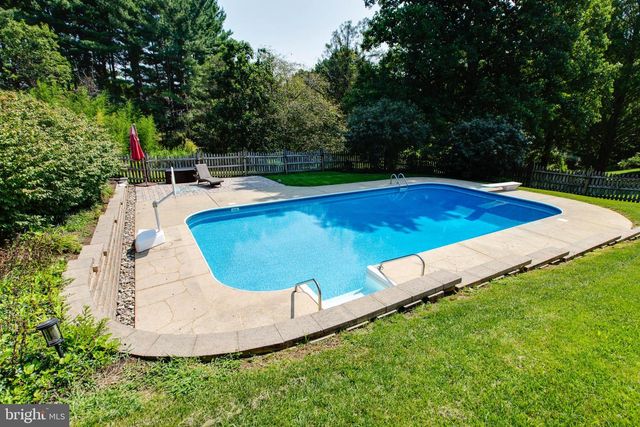 2874 THORNBROOK RD, Ellicott City, MD 21042