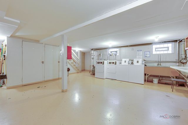 3161 Paris Avenue 103, River Grove, IL 60171