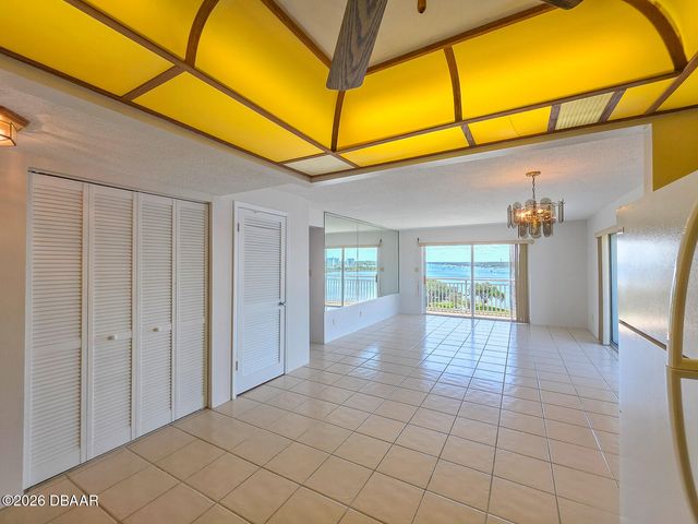 100 Silver Beach Ave Apt 928, Daytona Beach, FL 32118