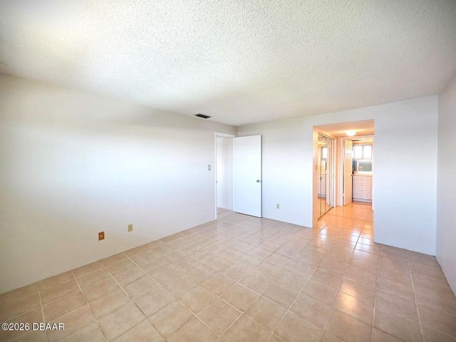 100 Silver Beach Ave Apt 928, Daytona Beach, FL 32118