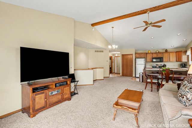 1793 Lakeview Drive, Zeeland, MI 49464