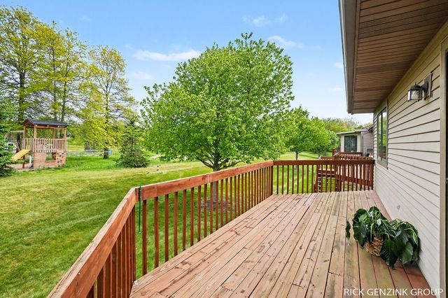 1793 Lakeview Drive, Zeeland, MI 49464