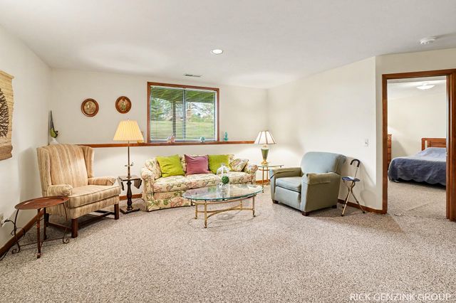 1793 Lakeview Drive, Zeeland, MI 49464