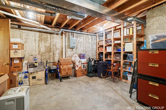 1793 Lakeview Drive, Zeeland, MI 49464