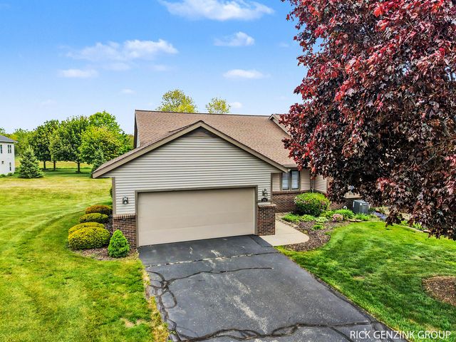1793 Lakeview Drive, Zeeland, MI 49464