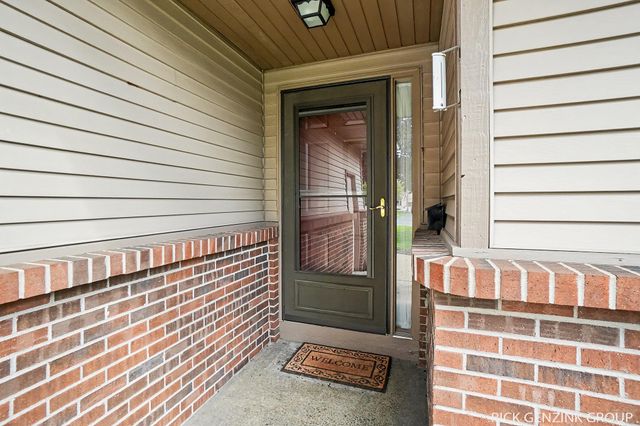 1793 Lakeview Drive, Zeeland, MI 49464