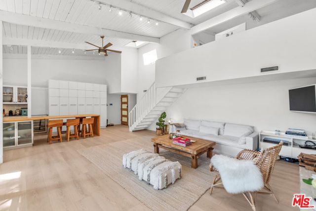 2149 Basil Lane, Los Angeles, CA 90077