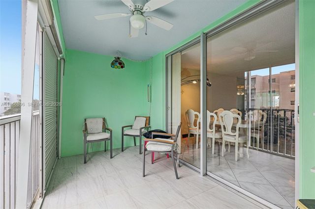 319 NE 14th Ave 501, Hallandale Beach, FL 33009