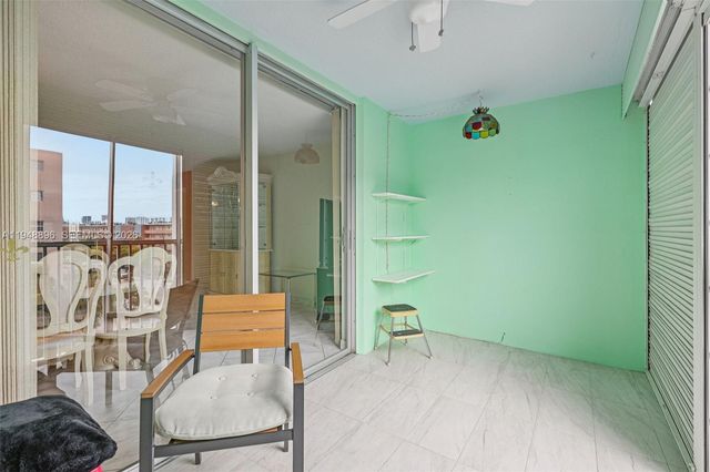 319 NE 14th Ave 501, Hallandale Beach, FL 33009