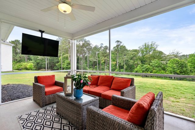 121 Winter Valley Lane, Belton, SC 29627