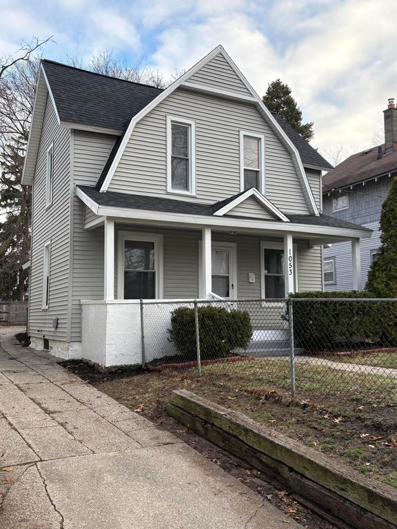 1053 Watkins Street Se, City Of Grand Rapids, MI 49507