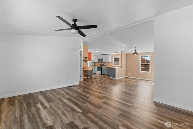 2524 NE J Street, East Wenatchee, WA 98802