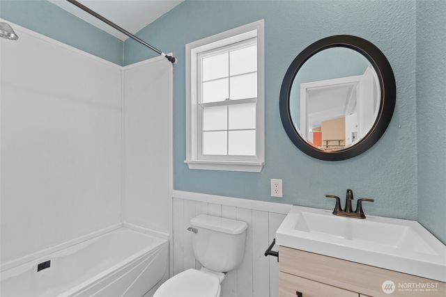 2524 NE J Street, East Wenatchee, WA 98802