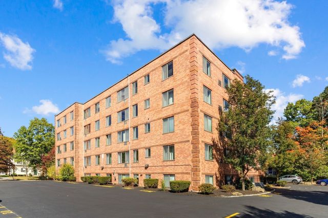 128 Pleasant St 303, Arlington, MA 02476