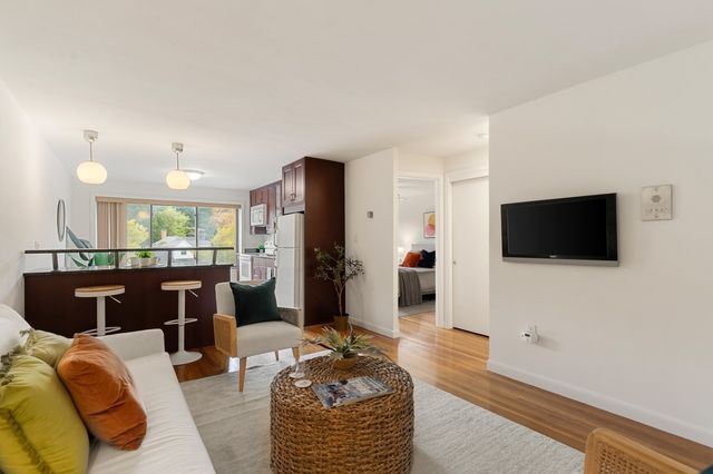 128 Pleasant St 303, Arlington, MA 02476