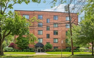 128 Pleasant St 303, Arlington, MA 02476