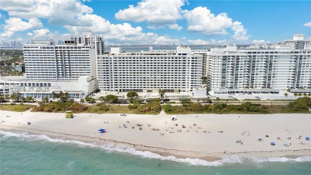 5555 Collins Ave 5B, Miami Beach, FL 33140