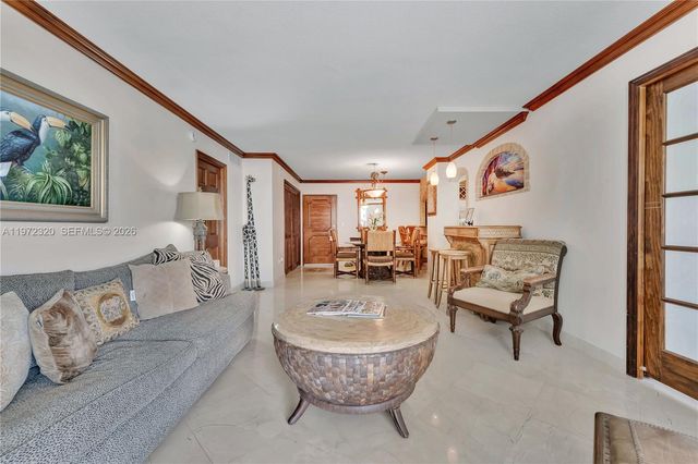 5555 Collins Ave 5B, Miami Beach, FL 33140