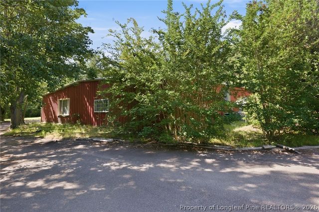 478 Rattlesnake Trail, Aberdeen, NC 28315