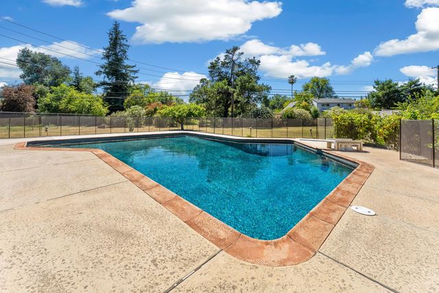 3151 Morse Ave, Sacramento, CA 95821