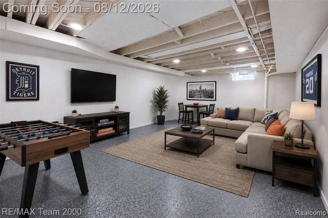 6816 Mansfield Street, Garden City, MI 48135