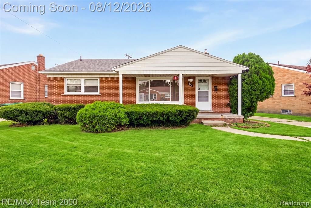 6816 Mansfield Street, Garden City, MI 48135