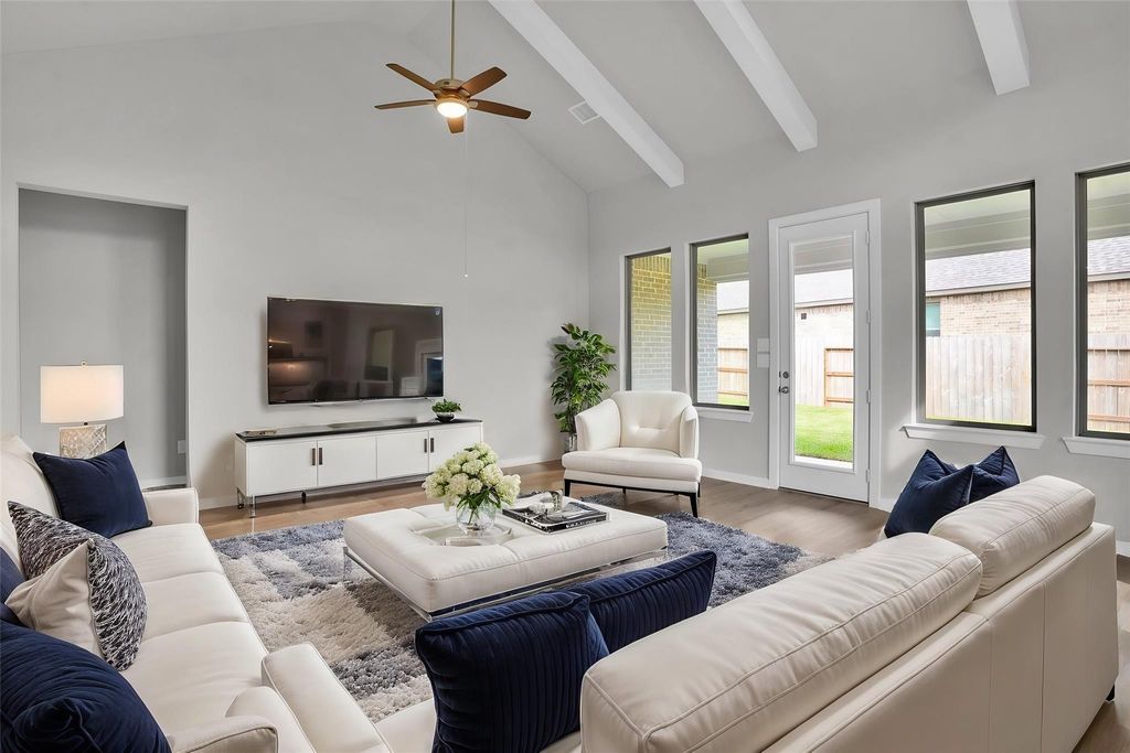 7542 Coral Lake Drive, Cypress, TX 77433