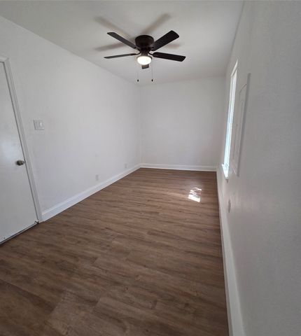 10525 Big Thicket Drive, Dallas, TX 75217