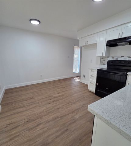 10525 Big Thicket Drive, Dallas, TX 75217