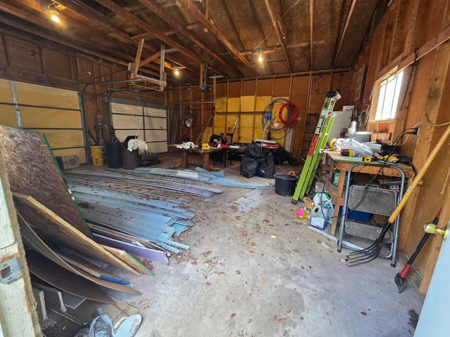 1060 Carmen Drive, Lake Isabella Vlg-shermantwp, MI 48893