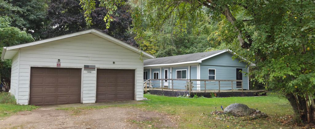 1060 Carmen Drive, Lake Isabella Vlg-shermantwp, MI 48893