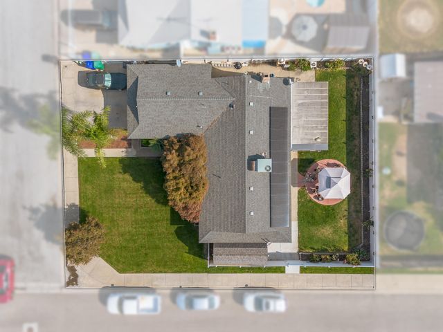 1691 Terry Court, Porterville, CA 93257