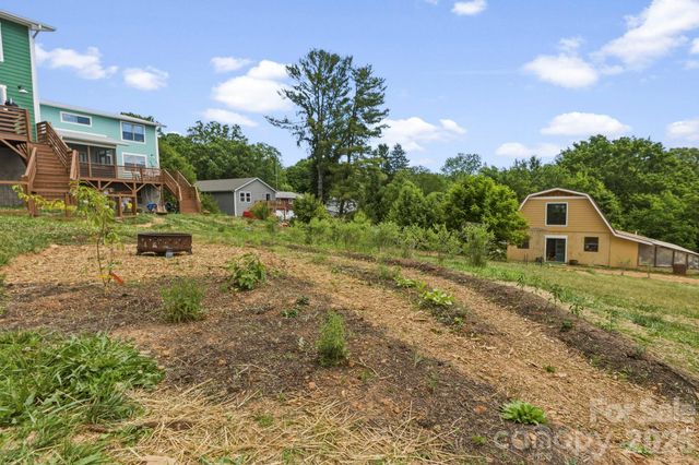 23 Fireside Drive, Asheville, NC 28806