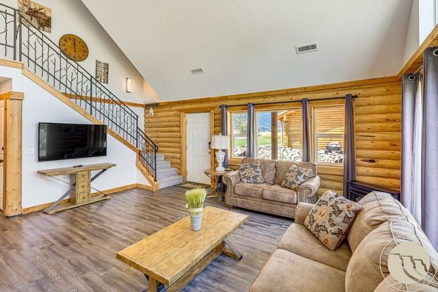 2909 Elderberry Avenue 2, Red Lodge, MT 59068