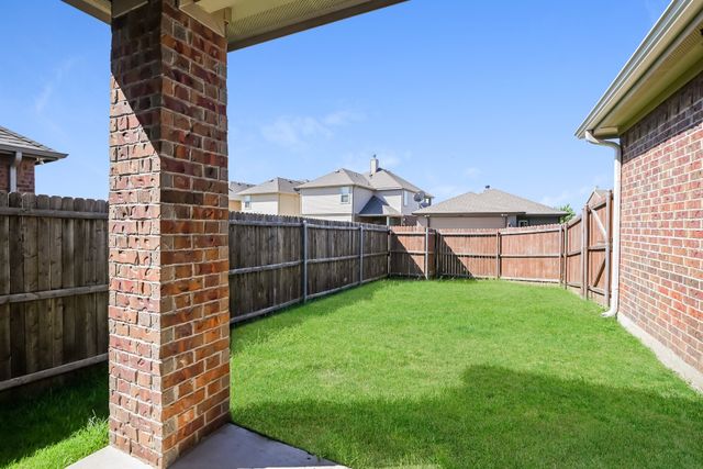 1309 Honeywood Lane, Royse City, TX 75189
