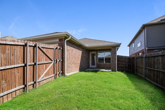 1309 Honeywood Lane, Royse City, TX 75189