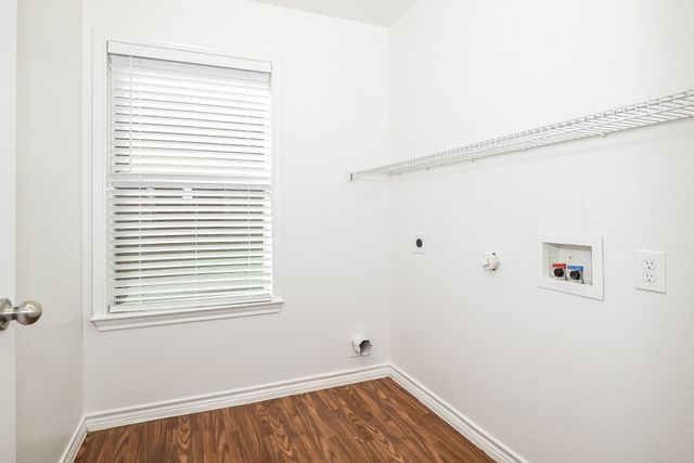 1309 Honeywood Lane, Royse City, TX 75189