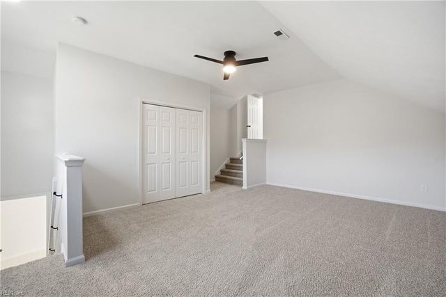 5609 Rossburn DR, Virginia Beach, VA 23455