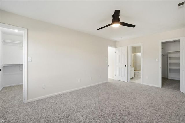 5609 Rossburn DR, Virginia Beach, VA 23455