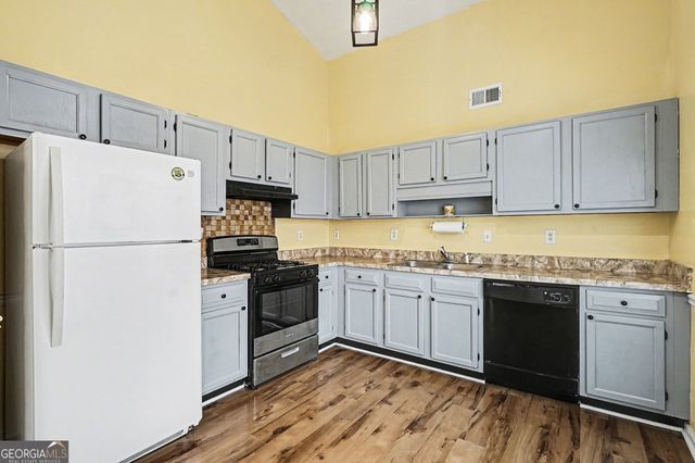 4873 Fenbrook Drive, Stone Mountain, GA 30088