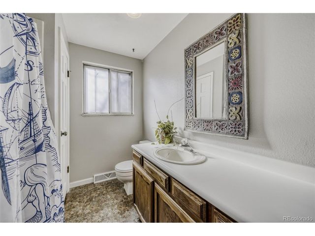 6444 W 69th Pl, Arvada, CO 80003