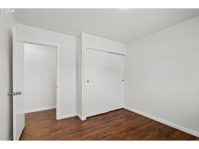 13070 Sw EDGEWOOD St, Portland, OR 97225