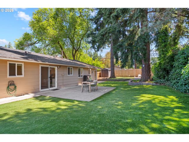13070 Sw EDGEWOOD St, Portland, OR 97225
