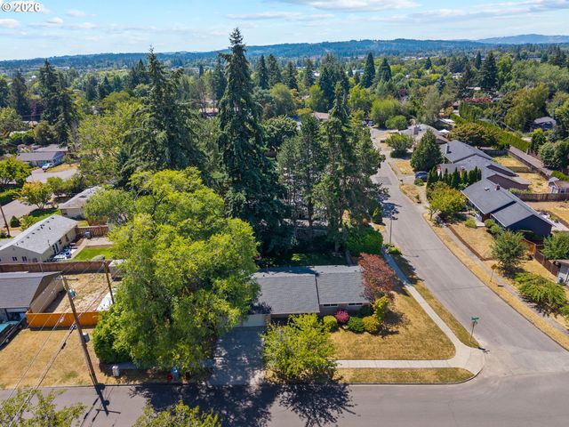 13070 Sw EDGEWOOD St, Portland, OR 97225